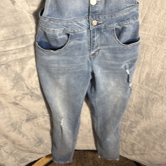 Refuge Denim overalls women’s size 4 button front lightly distressed adjustable - Picture 3 of 15